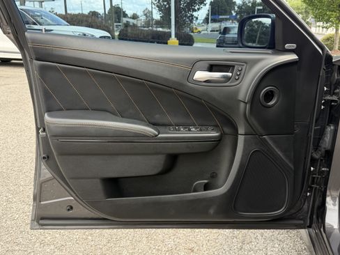 Used 2022 Dodge Charger Scat Pack RWD image 14