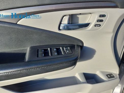 Used 2019 Honda Pilot EX-L image 17