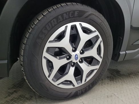 Used 2021 Subaru Forester Premium AWD/4WD image 31