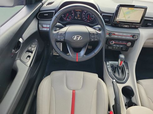 Used 2019 Hyundai Veloster Turbo Ultimate image 14