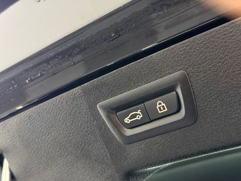 Used 2019 BMW X6 xDrive35i image 9