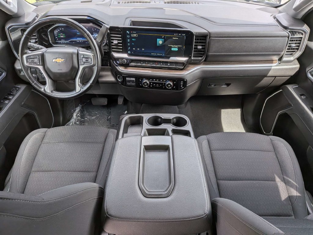 Used 2025 Chevrolet Silverado 1500 LT RWD image 15