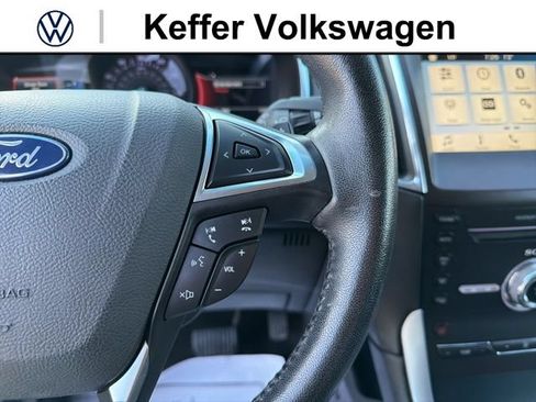 Used 2018 Ford Edge Titanium AWD/4WD image 19