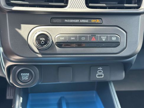 New 2025 Ford Maverick XLT w/ XLT Luxury Package image 13