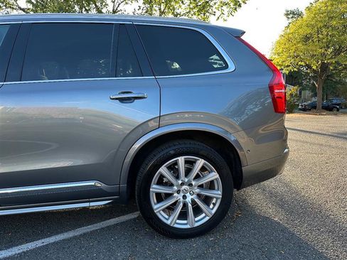 Used 2018 Volvo XC90 T6 Inscription w/ Convenience Package image 7
