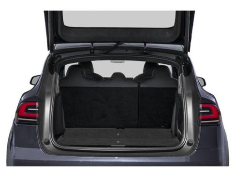 Used 2023 Tesla Model X image 10