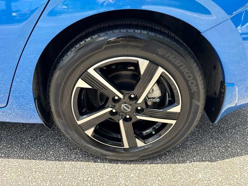 Used 2024 Nissan Sentra SV FWD image 20