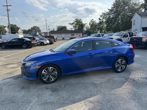 Used 2018 Honda Civic EX-T image 14