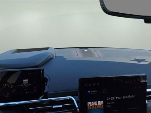 New 2025 GMC Sierra EV Denali image 11