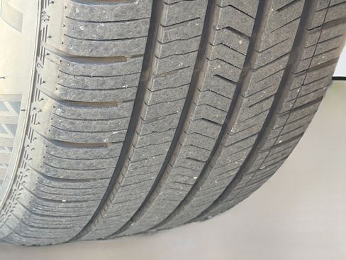 Used 2014 Hyundai Santa Fe GLS image 37