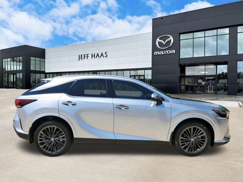 Used 2024 Lexus RX 350 Premium w/ Accessory Package (Z1) AWD/4WD image 5
