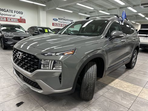 Used 2023 Hyundai Santa Fe SEL image 16