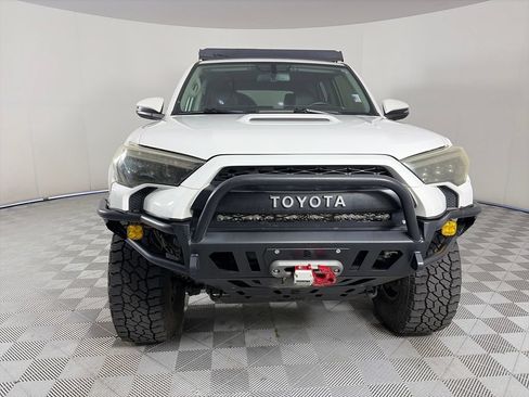 Used 2019 Toyota 4Runner TRD Off-Road Premium AWD/4WD image 2
