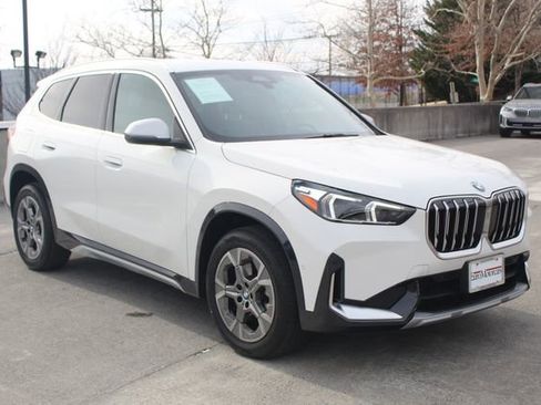 Certified 2023 BMW X1 xDrive28i w/ Convenience Package image 1