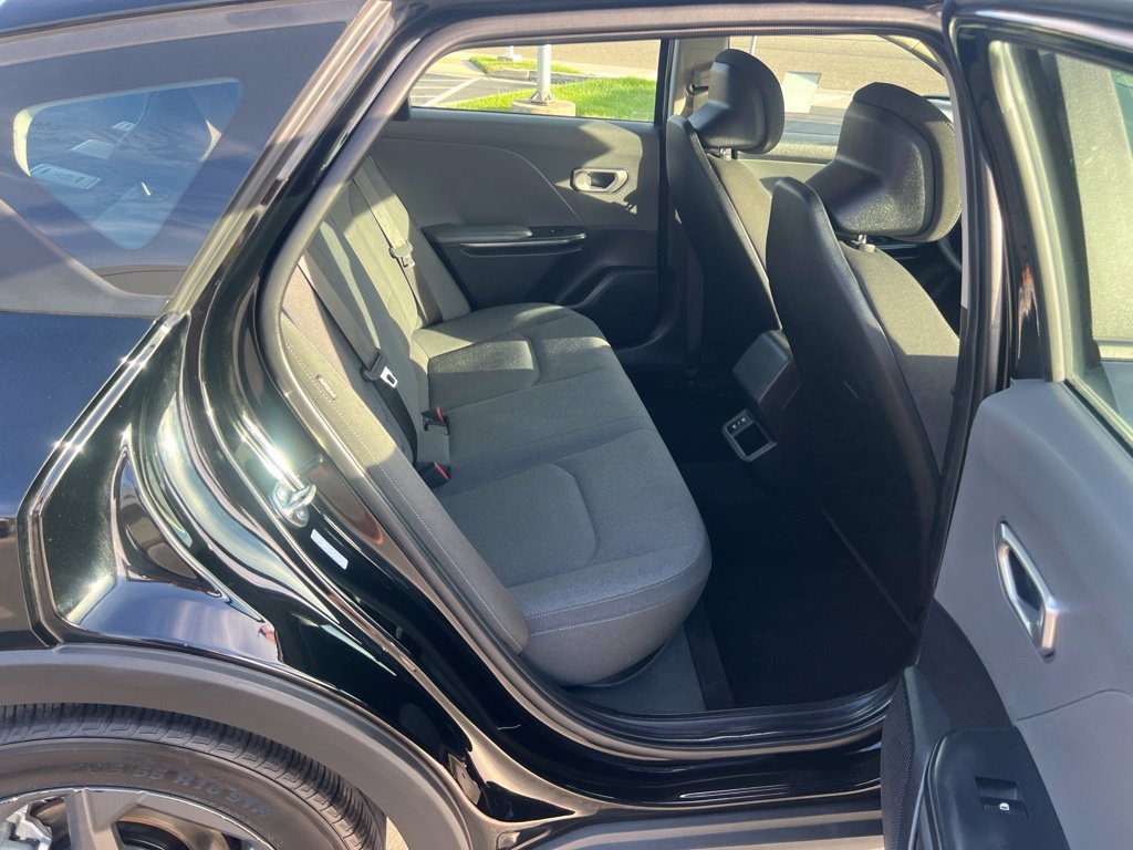 Used 2025 Kia K4 FWD image 27