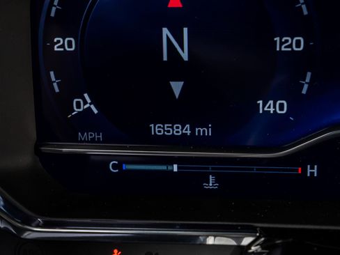 Used 2024 Chevrolet Silverado 2500 LTZ w/ LTZ Plus Package image 21