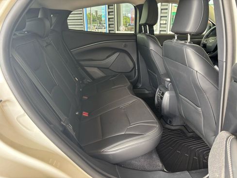 Used 2025 Ford Mustang Mach-E Premium RWD image 22