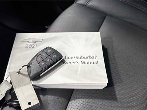 Used 2021 Chevrolet Tahoe RST w/ Luxury Package image 31