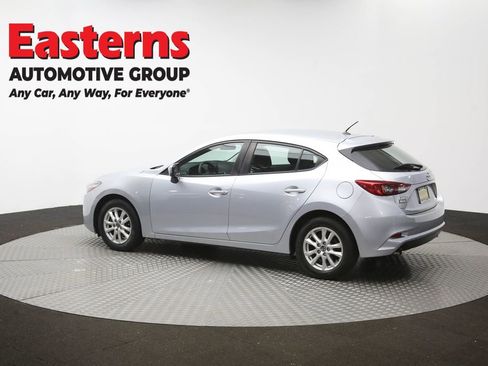 Used 2017 MAZDA MAZDA3 Sport FWD image 62