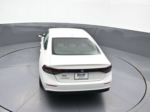 Used 2024 Honda Accord EX image 38