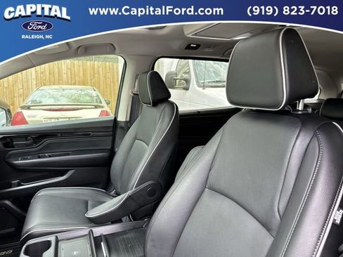 Used 2025 Honda Odyssey Touring image 23