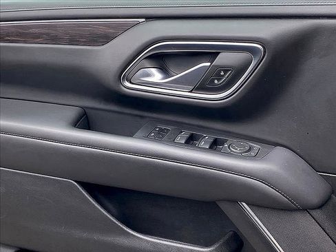 Used 2024 Chevrolet Tahoe LT image 23