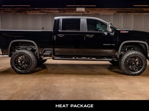 Used 2025 Chevrolet Silverado 2500 LT w/ Safety Package image 11