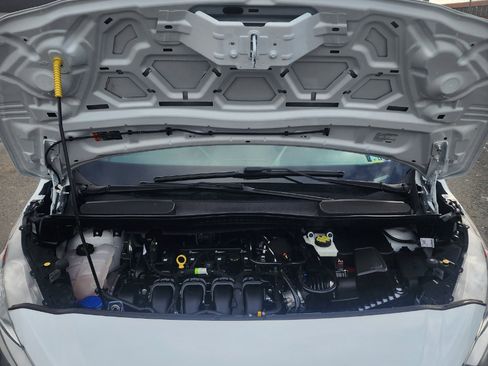 Used 2020 Ford Transit Connect XL image 17