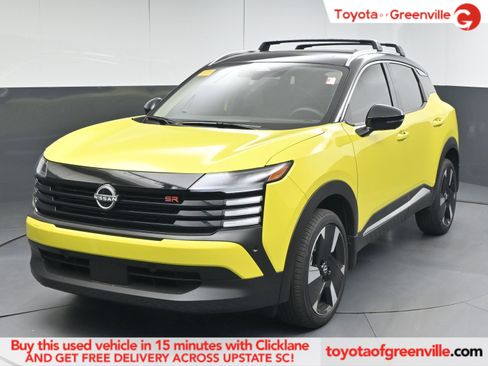 Used 2026 Nissan Kicks SR image 1