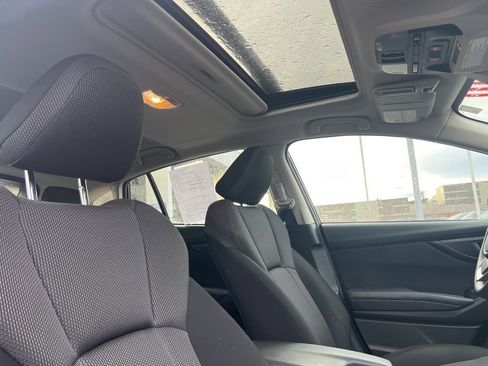 Used 2017 Subaru Impreza 2.0i Premium image 5