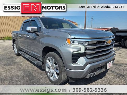 Used 2025 Chevrolet Silverado 1500 High Country w/ Technology Package AWD/4WD image 1