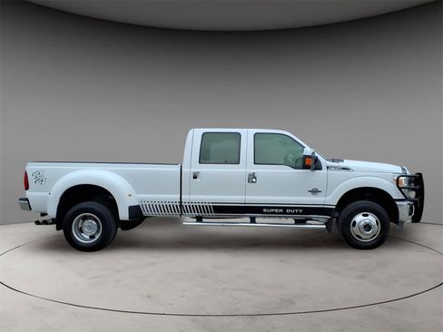 Used 2016 Ford F350 Lariat w/ Lariat Ultimate Package image 10