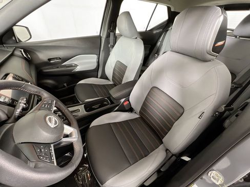 Used 2024 Nissan Kicks SR w/ SR Premium Package image 21