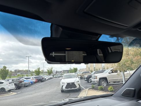 Used 2023 Lexus GX 460 w/ Black Line Special Edition image 27