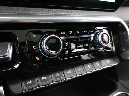 Certified 2023 GMC Sierra 1500 Denali w/ Denali Reserve Package image 21