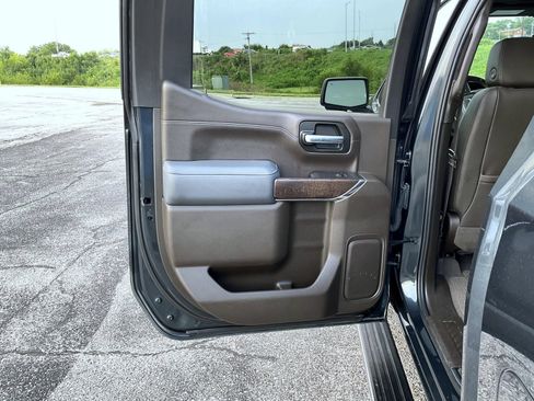 Certified 2021 GMC Sierra 1500 Denali w/ Denali Ultimate Package AWD/4WD image 22