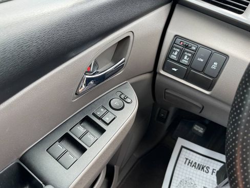 Used 2015 Honda Odyssey EX-L image 49