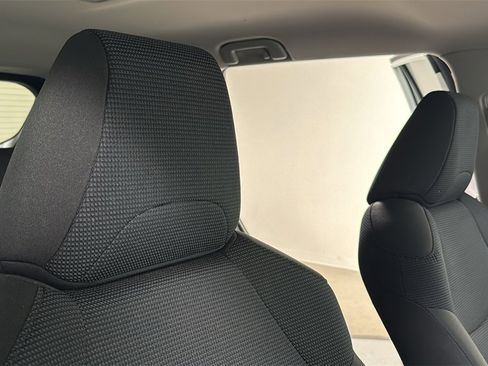 Certified 2025 Toyota RAV4 LE image 19