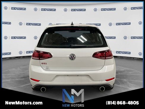 Used 2021 Volkswagen GTI SE FWD image 4