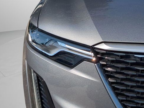 Used 2021 Cadillac XT6 Premium Luxury image 26