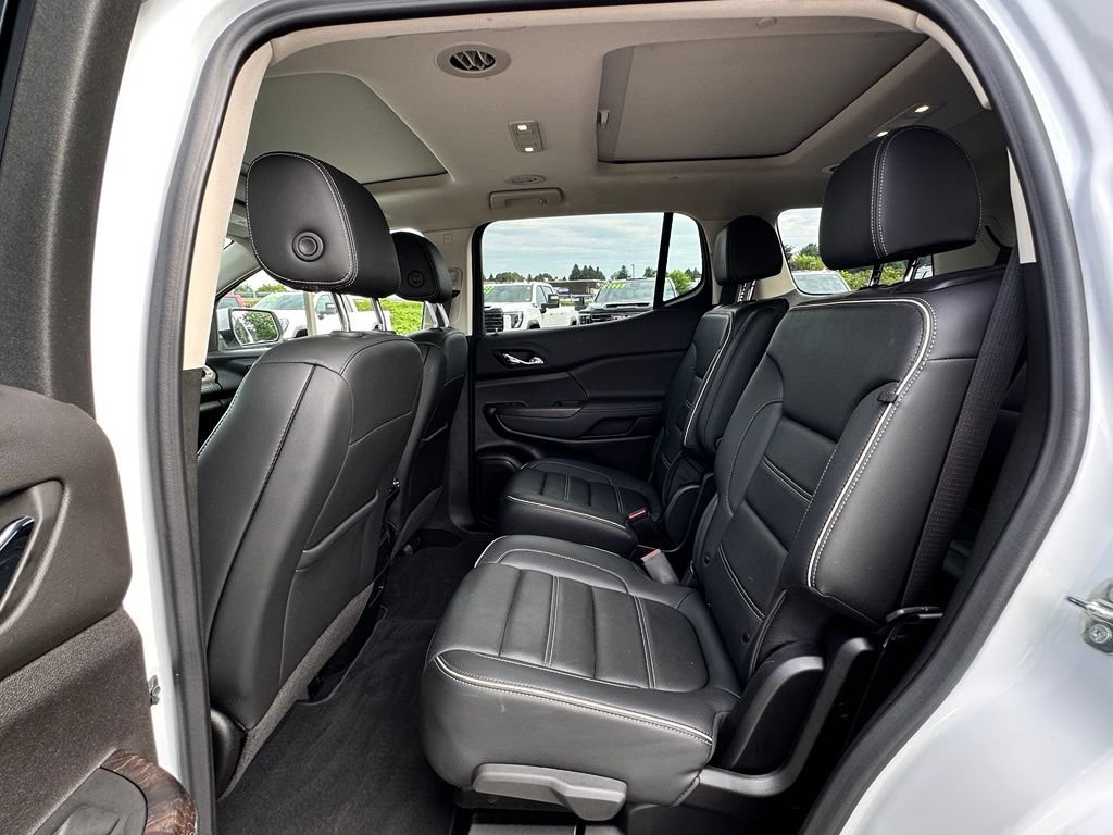 Certified 2023 GMC Acadia Denali w/ Denali Ultimate Package AWD/4WD image 24
