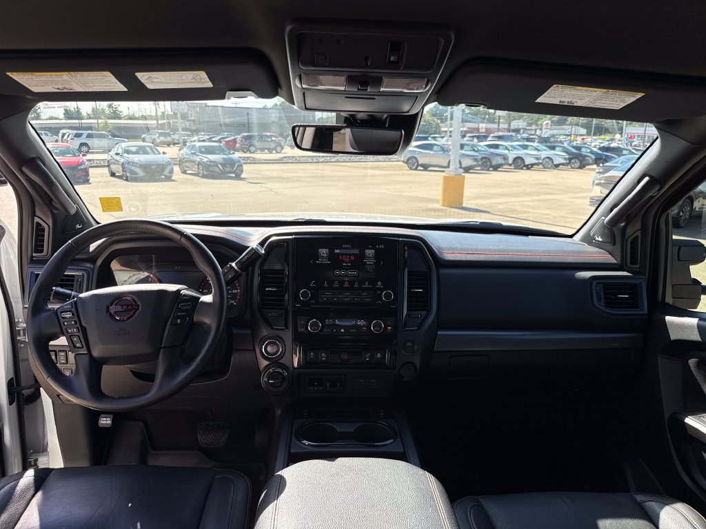 Used 2023 Nissan Titan PRO-4X w/ Pro-4x Convenience Package AWD/4WD image 27
