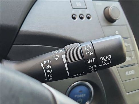 Used 2015 Toyota Prius Three FWD image 15
