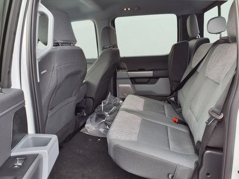 New 2026 Ford F250 XLT w/ XLT Premium Package image 18