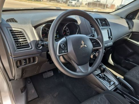 Used 2024 Mitsubishi Outlander Sport ES AWD/4WD image 10