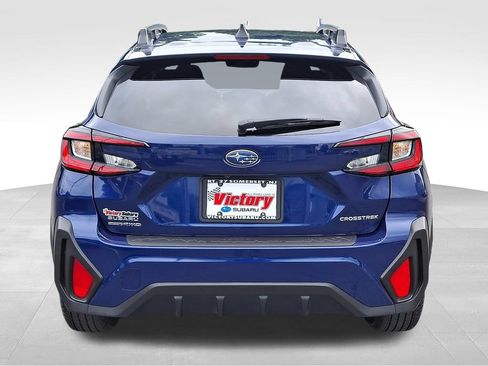Used 2025 Subaru Crosstrek 2.5i Premium AWD/4WD image 5
