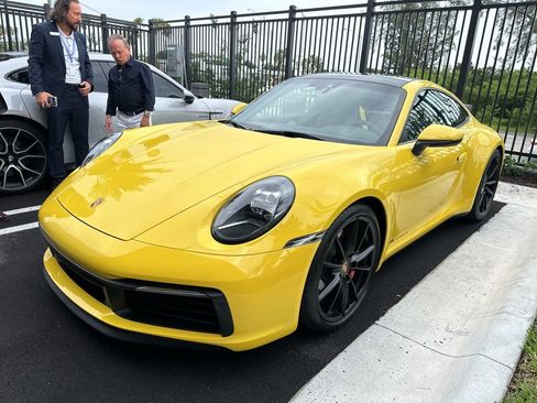 Certified 2021 Porsche 911 Carrera S RWD image 1