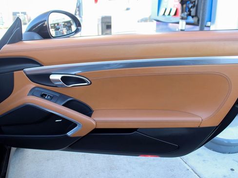 Used 2013 Porsche 911 Carrera S image 42