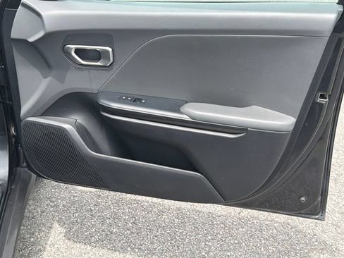 Used 2025 Kia K4 FWD image 13