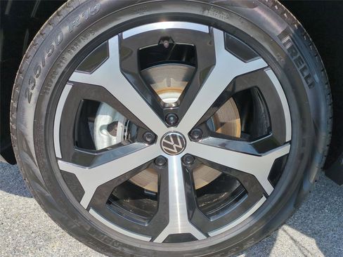 New 2026 Volkswagen Tiguan SE AWD/4WD image 22